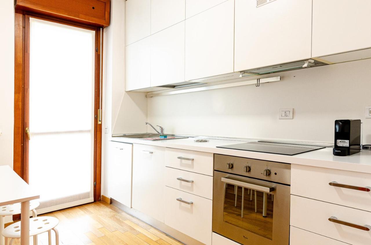 Park View Apartment - Milano Navigli Luaran gambar
